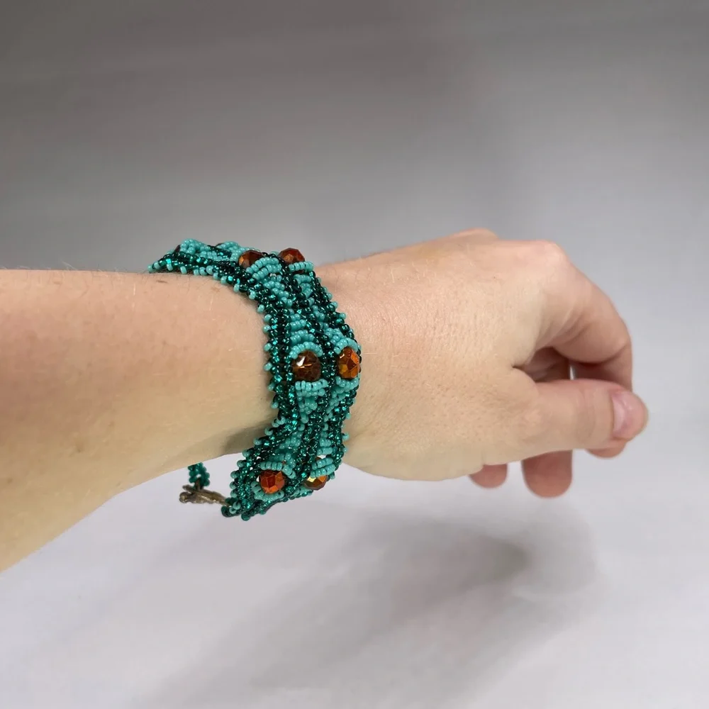 🎉Free with purchase! 🎉 Turquoise & amber color beaded bracelet, handmade boho - Picture 4 of 4